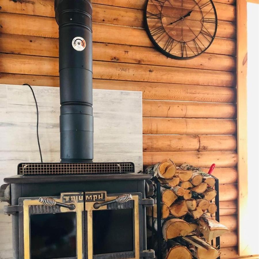 Le Au Souvenir Chalet *
