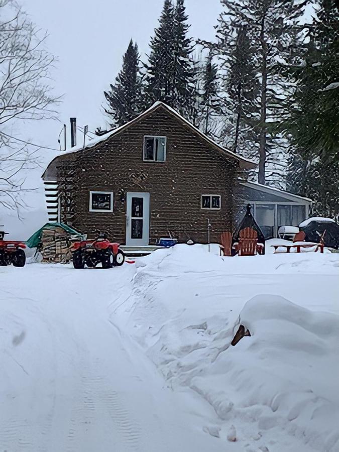 Le Au Souvenir Chalet Bouchette